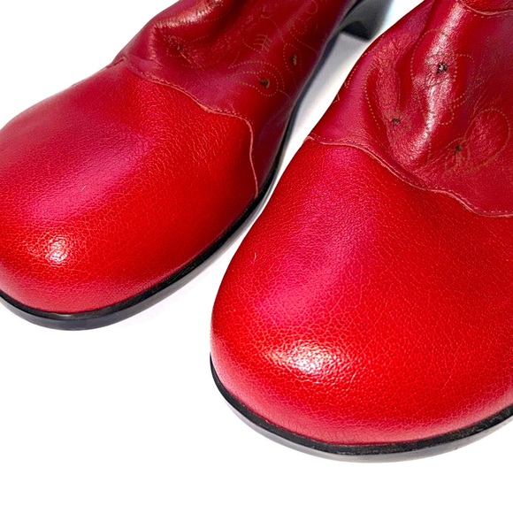 ARAVON by New Balance Red Leather Ankle Boots Maeve Comfort Booties - Picture 3 of 7